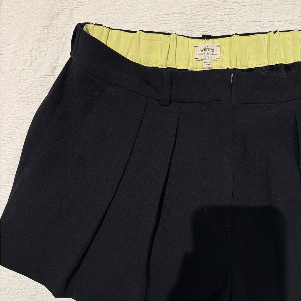 Wilfred pleated mini shorts